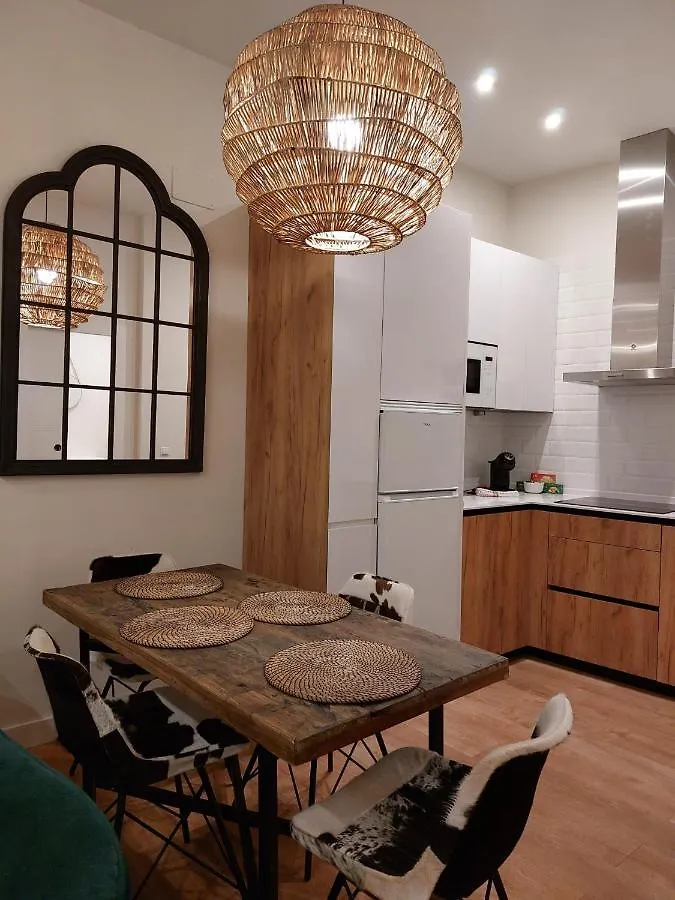 Hidden Gem Pasquin Suites In Mercado Central Καντίζ